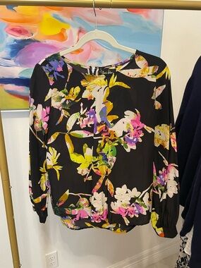100% Silk Black Floral Long-Sleeve Blouse size small